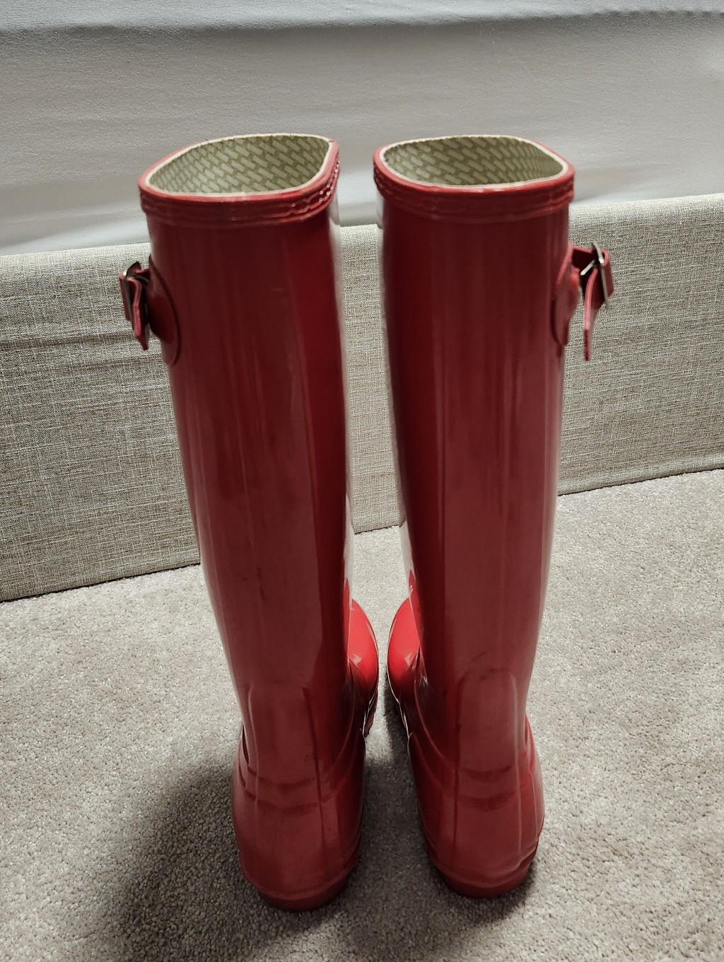 Red Hunter Tall Glossy Rain Boots Women's Size 6 — image 3 of 8